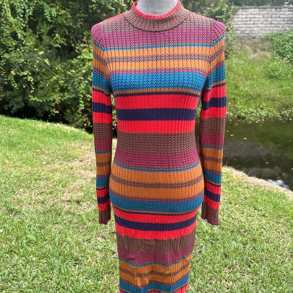 Sweater dress Gianni Bini,size large,multicolored,84%rayon,14% nylon, - Picture 2 of 5